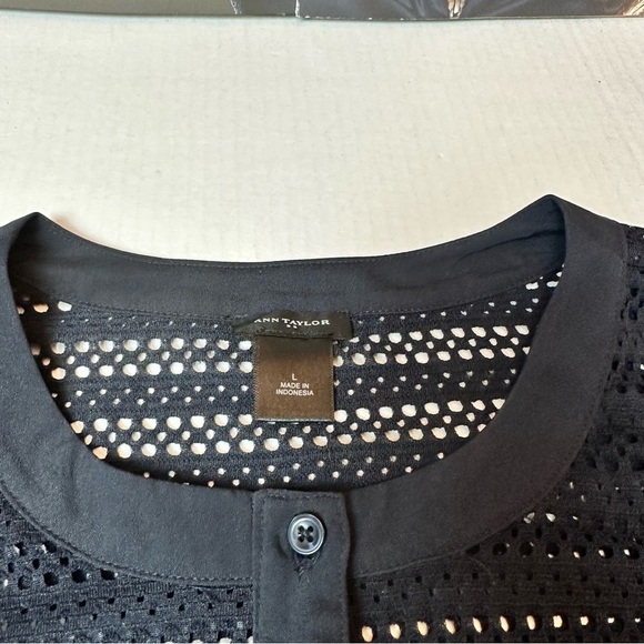 Ann Taylor dark navy top - Picture 5 of 7